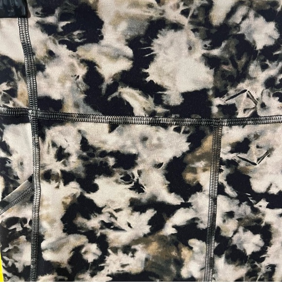 LULULEMON ~ Invigorate High Rise Tight Dispersed Raw Light Linen Multi Sz 8 - Picture 10 of 15